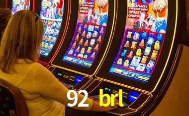 Desvendando o Mundo dos Jogos Virtuais na 92 brl